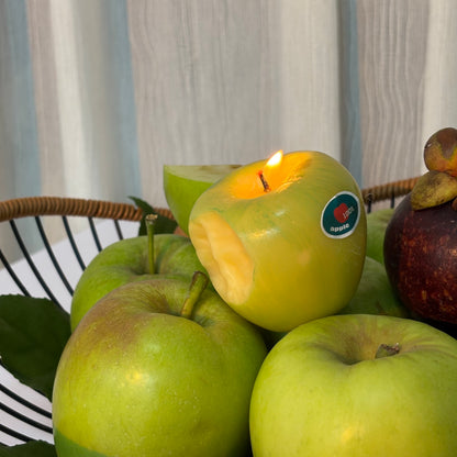 GREEN APPLE SCENTED CANDLE （Green apple Shaped Candle)