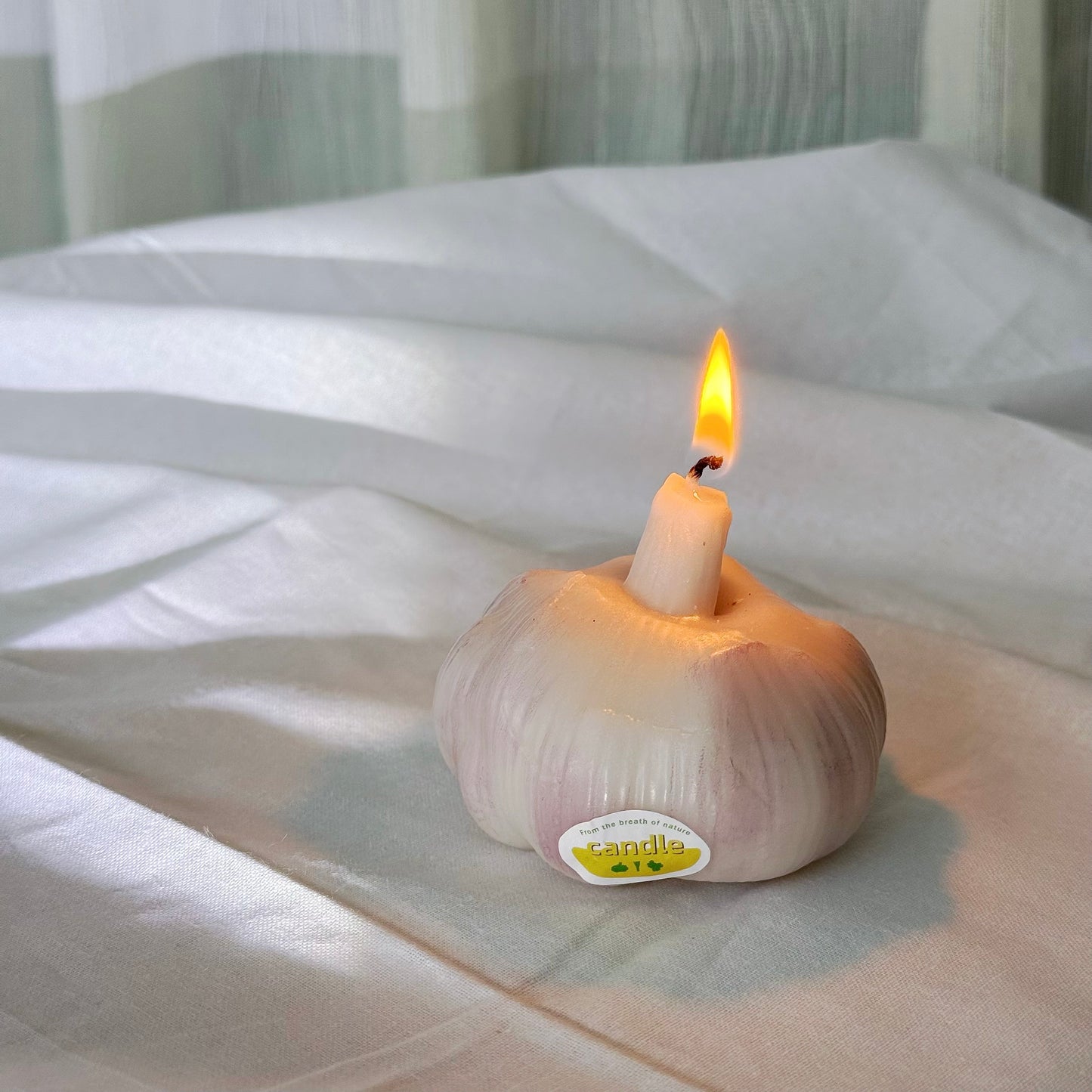 GARLIC SCENTED CANDLE (Garlic Shaped Candle)