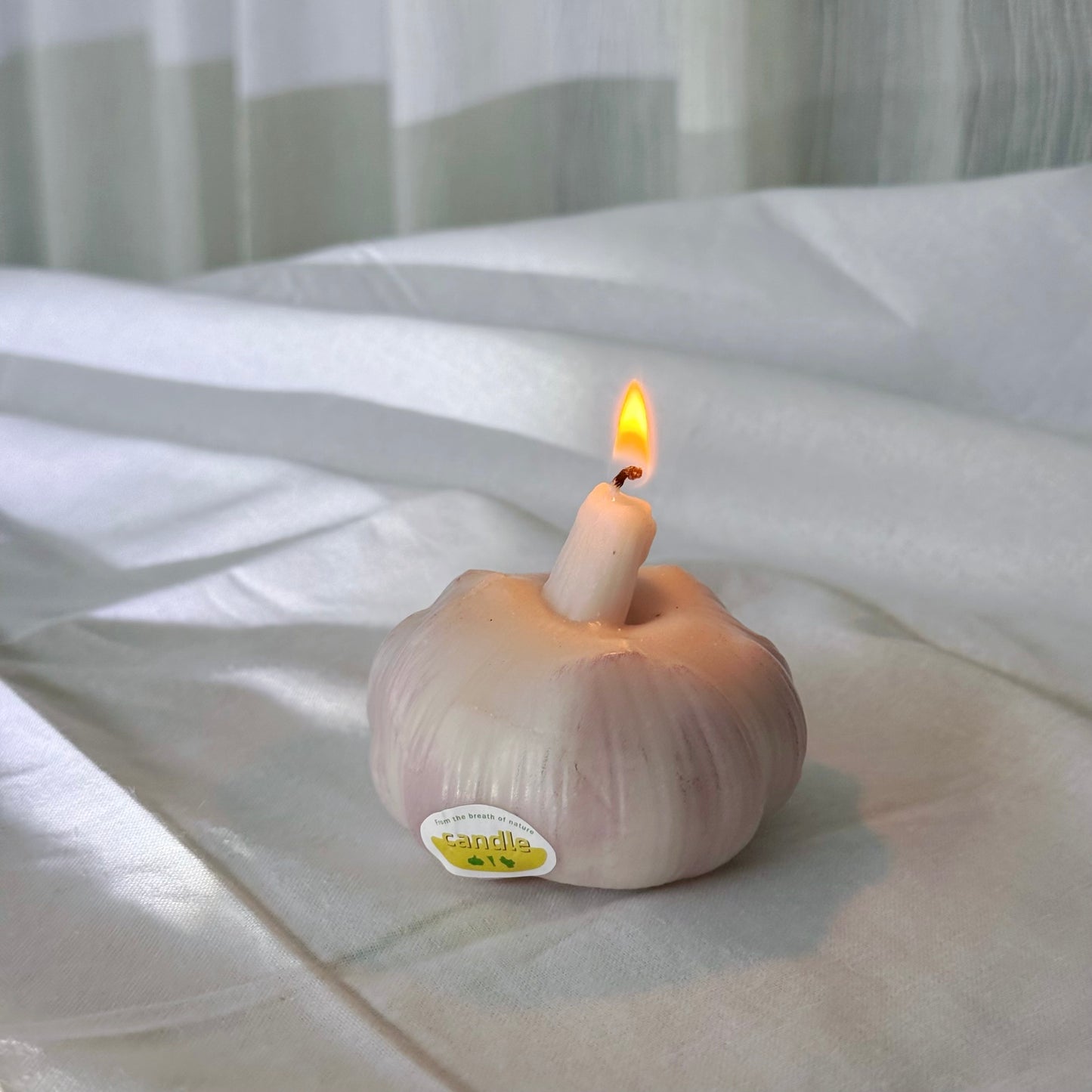GARLIC SCENTED CANDLE (Garlic Shaped Candle)
