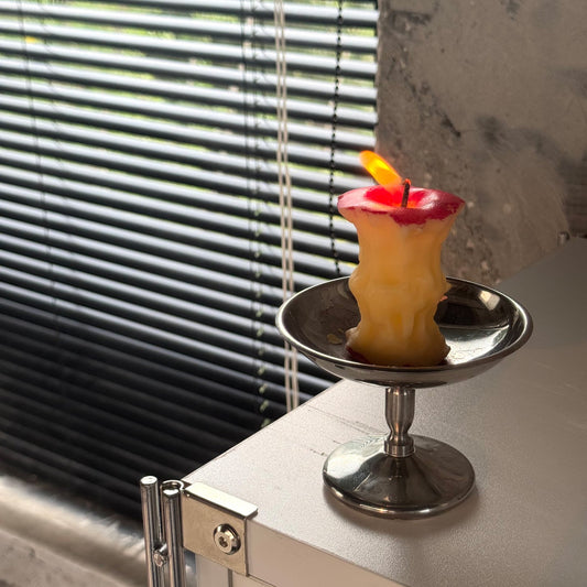 APPLE CORE SCENTED CANDLE (Apple core Shaped Candle)