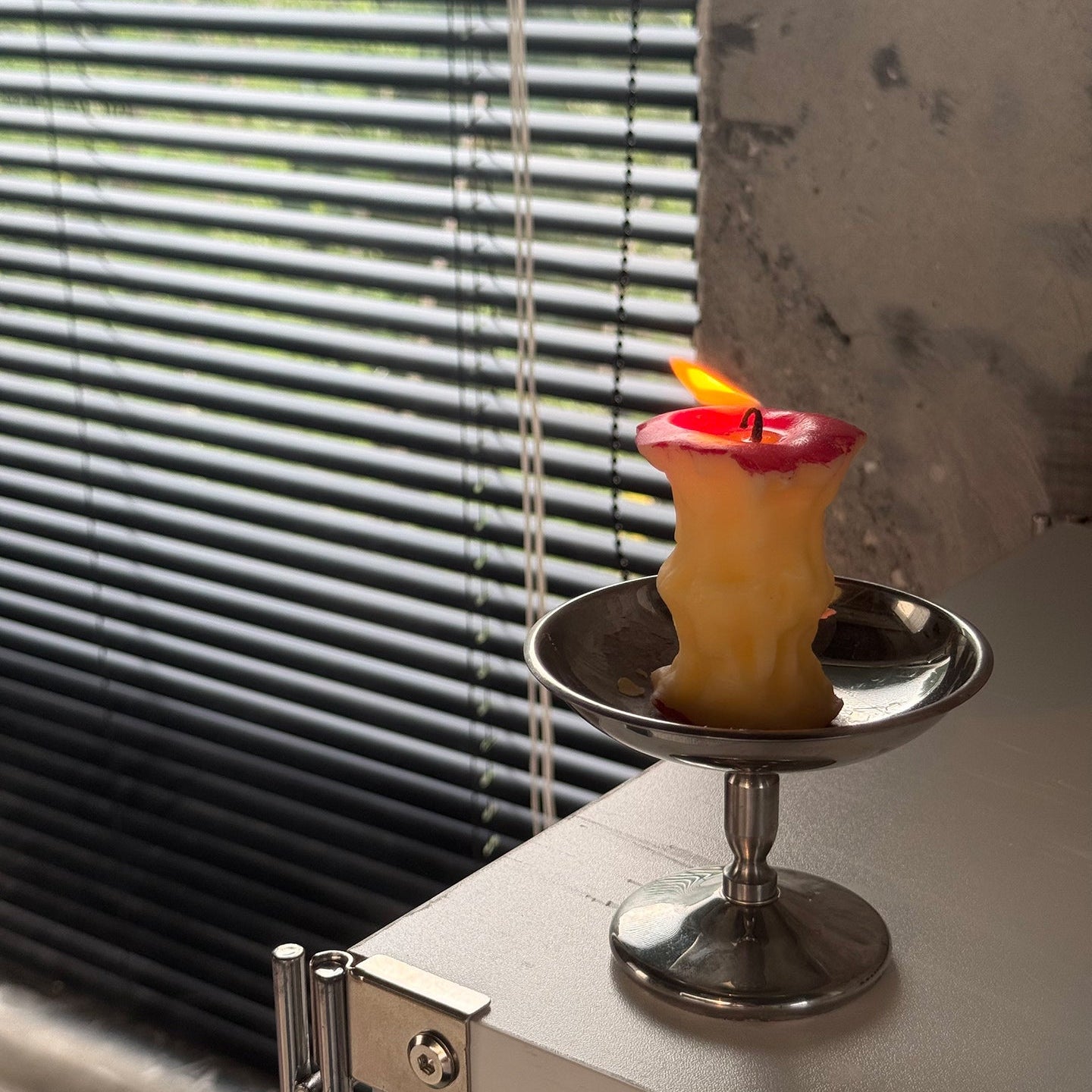 APPLE CORE SCENTED CANDLE (Apple core Shaped Candle)